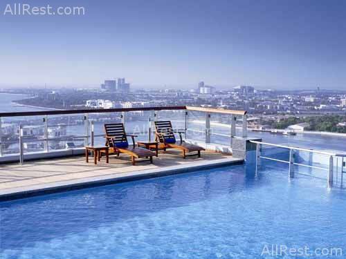 Hilton Dubai Creek 27